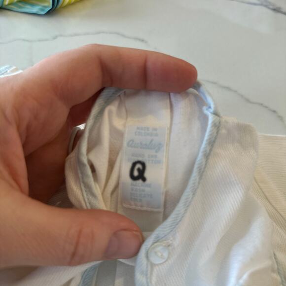 Auraluz White Corduroy Daygown with Blue Lamb Detail - Picture 2 of 3